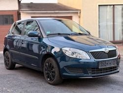 Blau Gebraucht 2012 Skoda Fabia Family Limousine | 2.750 € (Fairer Preis)