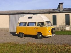 Gelb Gebraucht 1972 VW T2 Van | 23.000 €