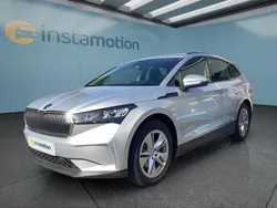 Silber Gebraucht 2021 Skoda Enyaq iV Loft SUV | 28.349 € (Fairer Preis)
