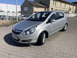 Grau Gebraucht 2007 Opel Corsa Cosmo Kleinwagen | 2.500 € (Fairer Preis)