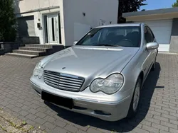 Grau Gebraucht 2000 Mercedes C180 Elegance Limousine | 3.499 € (Fairer Preis)