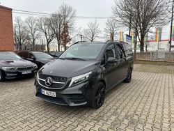 Grau Gebraucht 2021 Mercedes V300 AMG Van / Kleinbus | 65.690 € (Teuer)