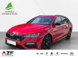 Rot Gebraucht 2021 Skoda Octavia RS Kombi | 27.990 € (Guter Preis)