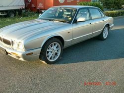 Silber metallic Gebraucht 1999 Jaguar XJ Executive Limousine | 6.800 € (Superpreis)