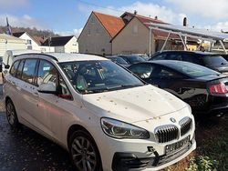 Weiß Gebraucht 2019 BMW 218 Gran Tourer Van / Kleinbus | 3.900 € (Fairer Preis)