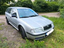 Silber Gebraucht 2004 Skoda Octavia Kombi | 1.349 € (Fairer Preis)