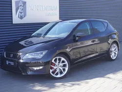 Mitternachtsschwarz Gebraucht 2016 Seat Leon FR Limousine | 8.990 € (Guter Preis)