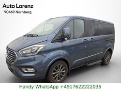Blau Gebraucht 2021 Ford Tourneo Titanium Van / Kleinbus | 31.780 € (Superpreis)