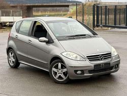 Grau Gebraucht 2004 Mercedes A200 Avantgarde Limousine | 1.999 € (Fairer Preis)