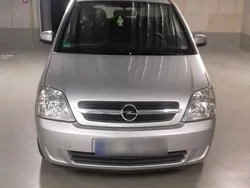 Silber Gebraucht 2005 Opel Meriva Van / Kleinbus | 2.700 € (Fairer Preis)
