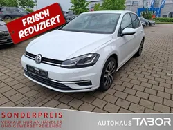 Pure white Gebraucht 2017 VW Golf VII Limousine | 11.385 € (Guter Preis)