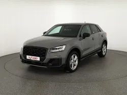 Grau Gebraucht 2019 Audi Q2 Sport SUV | 24.950 € (Teuer)