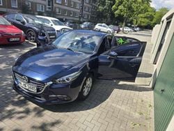 Andere außenfarben Gebraucht 2017 Mazda 3 Center-Line Limousine | 6.200 € (Guter Preis)