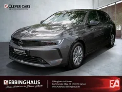 Grau Gebraucht 2023 Opel Astra Elegance Limousine | 20.990 € (Fairer Preis)