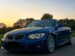 Blau Gebraucht 2011 BMW 330 Cabriolet M Sport Cabrio | 16.499 € (Fairer Preis)