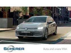 Mondsteingrau Gebraucht 2024 VW Golf VIII Life Limousine | 24.490 € (Fairer Preis)