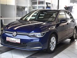 Blau Gebraucht 2021 VW Golf VIII Style Limousine | 19.500 € (Fairer Preis)