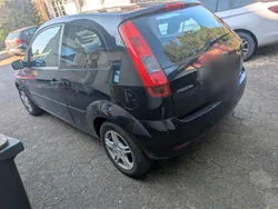 Schwarz Gebraucht 2005 Ford Fiesta Kleinwagen | 800 € (Guter Preis)