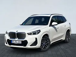 Weiß Neu 2025 BMW iX1 Performance SUV | 47.490 € (Fairer Preis)
