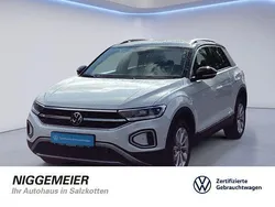 Pure white Gebraucht 2024 VW T-Roc Style SUV | 28.790 € (Guter Preis)