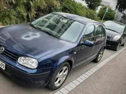 Blau Gebraucht 2001 VW Golf IV Kleinwagen | 500 € (Superpreis)