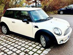 Weiß Gebraucht 2008 Mini ONE Kleinwagen | 1.555 € (Superpreis)