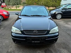 Schwarz Gebraucht 2003 Opel Astra Selection Coupé | 3.950 € (Teuer)