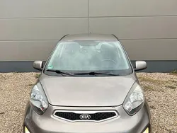 Grau Gebraucht 2013 Kia Picanto Kleinwagen | 2.650 € (Fairer Preis)