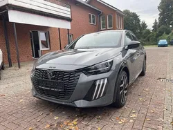 Grau Gebraucht 2024 Peugeot 208 GT Kleinwagen | 17.800 € (Fairer Preis)