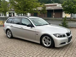 Silber Gebraucht 2007 BMW 320 Sport Line Kombi | 3.000 € (Guter Preis)
