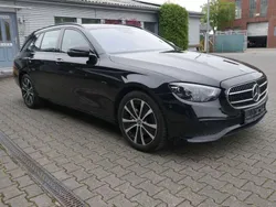 Schwarz Gebraucht 2021 Mercedes E300 Business Kombi | 27.950 € (Guter Preis)