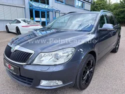 Grau Gebraucht 2011 Skoda Octavia LAURIN & KLEMENT Kombi | 8.290 € (Etwas zu teuer)