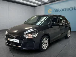 Schwarz Gebraucht 2024 Audi A1 Sportback Kleinwagen | 25.249 € (Fairer Preis)