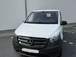 Weiß Gebraucht 2017 Mercedes Vito Van / Kleinbus | 14.999 €