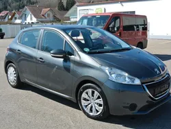 Grau Gebraucht 2012 Peugeot 208 Active Kleinwagen | 4.990 € (Etwas zu teuer)