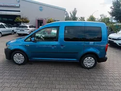 Blau Gebraucht 2019 VW Caddy Trendline Van / Kleinbus | 14.990 € (Guter Preis)