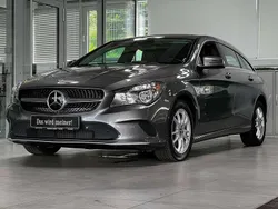 Grau Gebraucht 2018 Mercedes CLA180 Shooting Brake Kombi | 18.880 € (Fairer Preis)