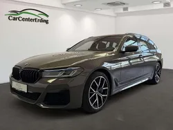 Berninagrau bernsteineffekt Gebraucht 2020 BMW 540 M Sport Kombi | 38.990 € (Fairer Preis)