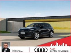 Schwarz (mythosschwarz metallic) Neu 2025 Audi Q6 e-tron Ambiente SUV | 58.641 € (Fairer Preis)