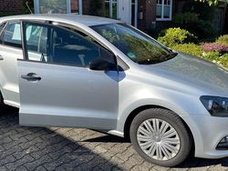 Silber Gebraucht 2017 VW Polo Kleinwagen | 9.400 € (Guter Preis)