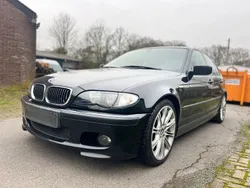 Schwarz Gebraucht 2004 BMW 330 M Sport Limousine | 16.900 €