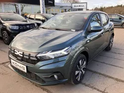 Grün Gebraucht 2025 Dacia Sandero Expression Kleinwagen | 19.149 € (Superpreis)