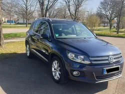 Blau Gebraucht 2015 VW Tiguan LOUNGE SUV | 10.800 € (Guter Preis)