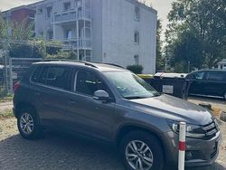 Grau Gebraucht 2011 VW Tiguan SUV | 6.000 € (Fairer Preis)