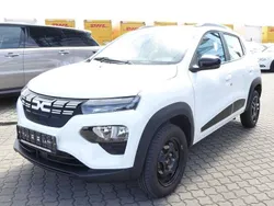 Weiß Gebraucht 2023 Dacia Spring Essentiel Kleinwagen | 10.480 € (Fairer Preis)