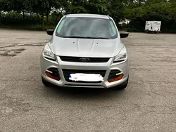 Grau Gebraucht 2016 Ford Escape SUV | 8.450 €