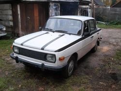 Weiß Gebraucht 1984 Wartburg 353 Limousine | 2.200 €