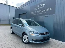 Grau Gebraucht 2011 VW Sharan Van / Kleinbus | 10.950 € (Fairer Preis)