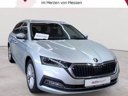 Brillantsilber metallic Gebraucht 2022 Skoda Octavia Style Kombi | 19.590 € (Guter Preis)