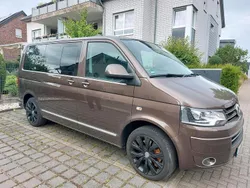 Braun Gebraucht 2015 VW T5 Van | 27.999 €